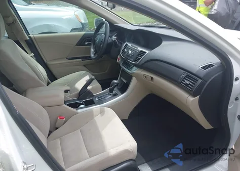 2015 Honda Accord Ex z USA, uszkodzony, nr VIN 1HGCR2F74FA054750